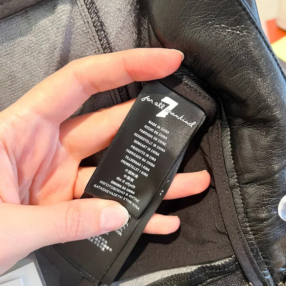 7 For All Mankind Black Vegan Faux Leather Wide Leg Classic Trouser Pants 27 NWT - Picture 10 of 13